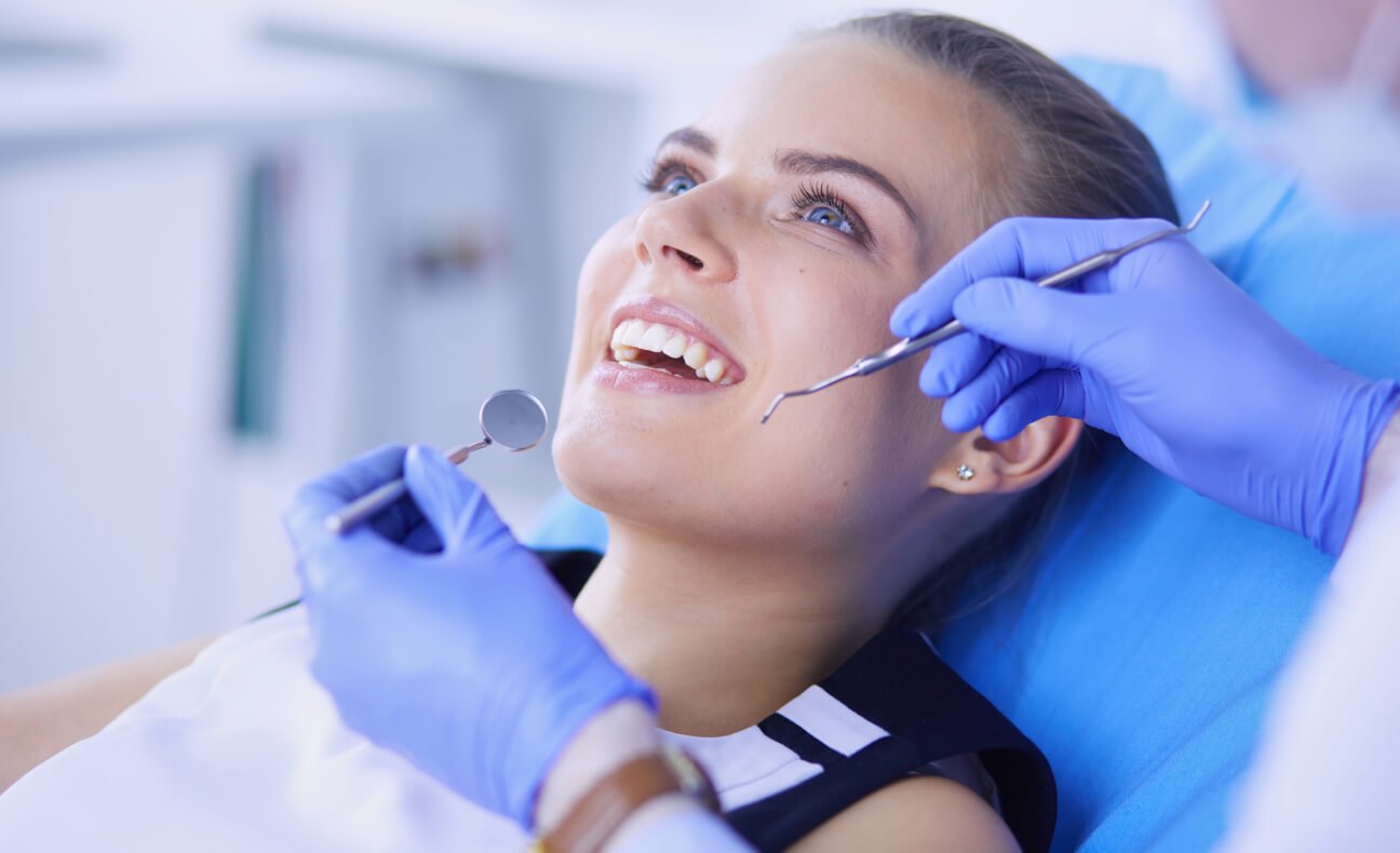 5 Simple tips for maintaining a healthy smile